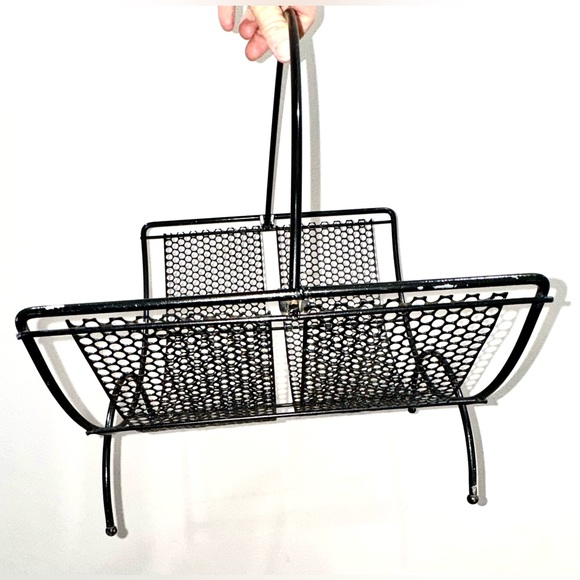 MCM Black Metal Mesh Magazine Storage Rack - Picture 2 of 8